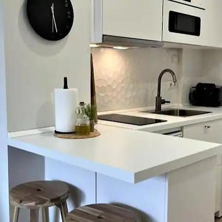 New Confort Benalmadena Bagian luar foto